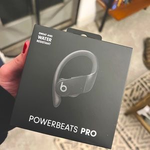 Powerbeats Pro - Black (used with original box)